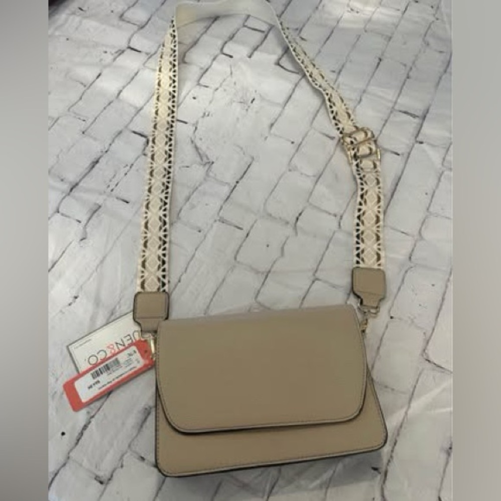Women’s Vegan Leather Crossbody Bag